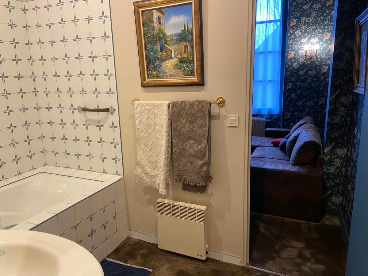 مبيت وإفطار سونلي Le Castel Ecossais المظهر الخارجي الصورة